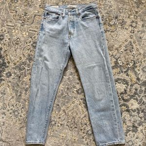 Levi’s straight wedgie